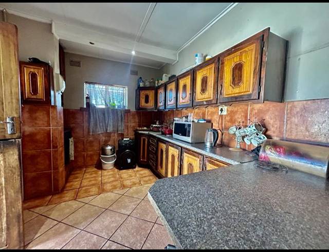 3 BEDROOM HOUSE FOR SALE IN VANDERBIJLPARK CW 1